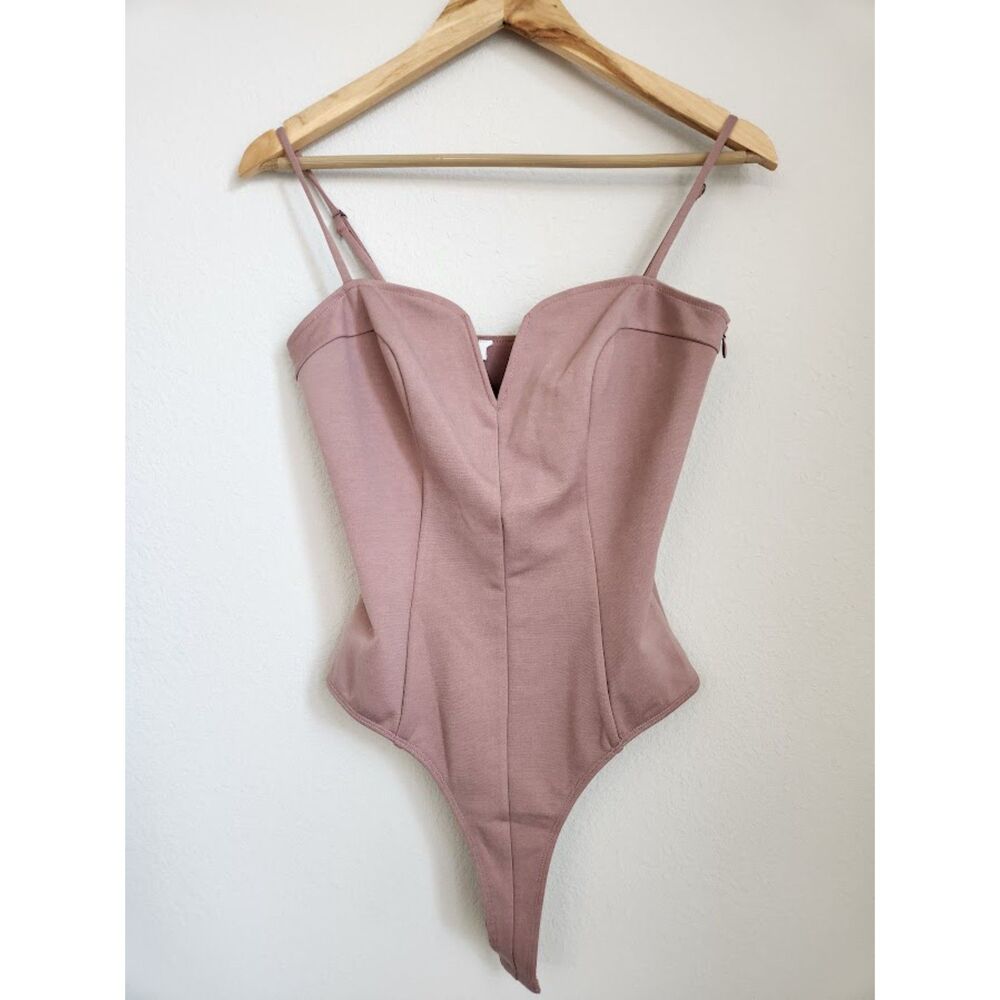 Astr the label Blush Pink Structured Sweetheart Bodysuit | Size S